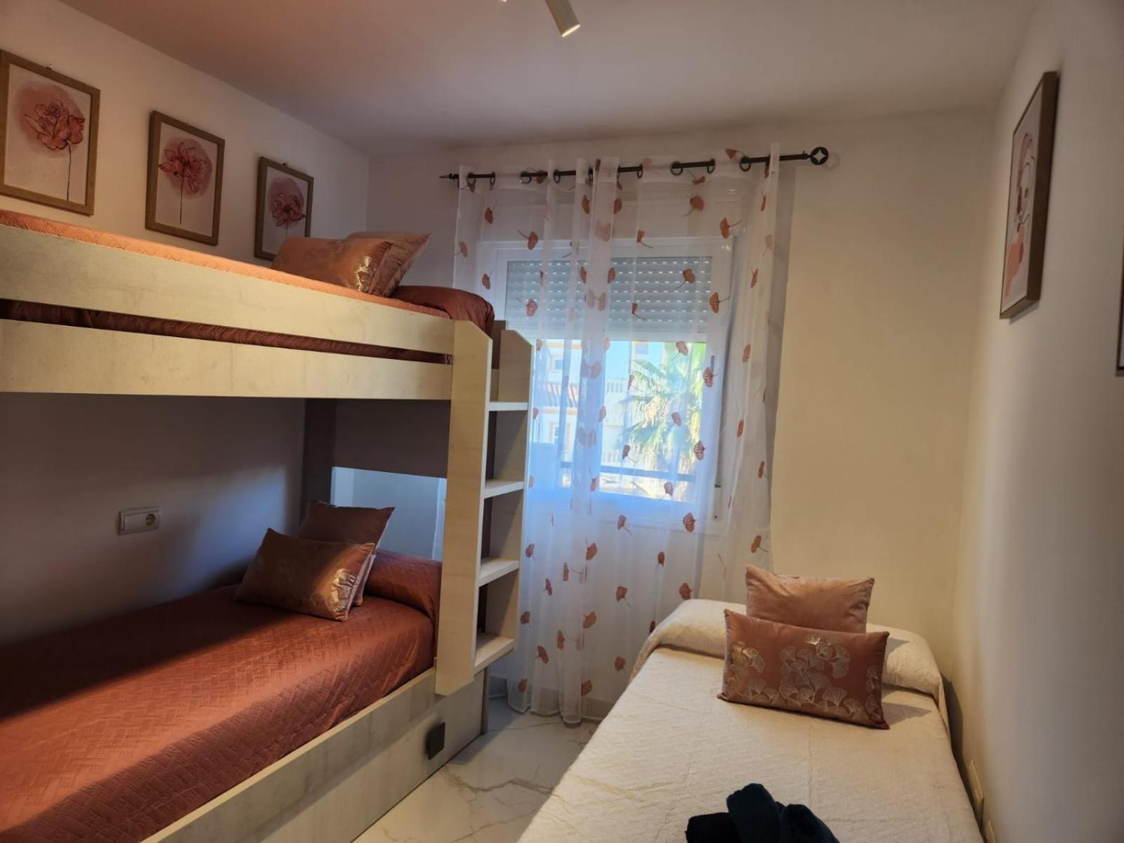 Atico Duplex Espectacular Marmolado Con Piscina Privada! Apartment Vera Luaran gambar