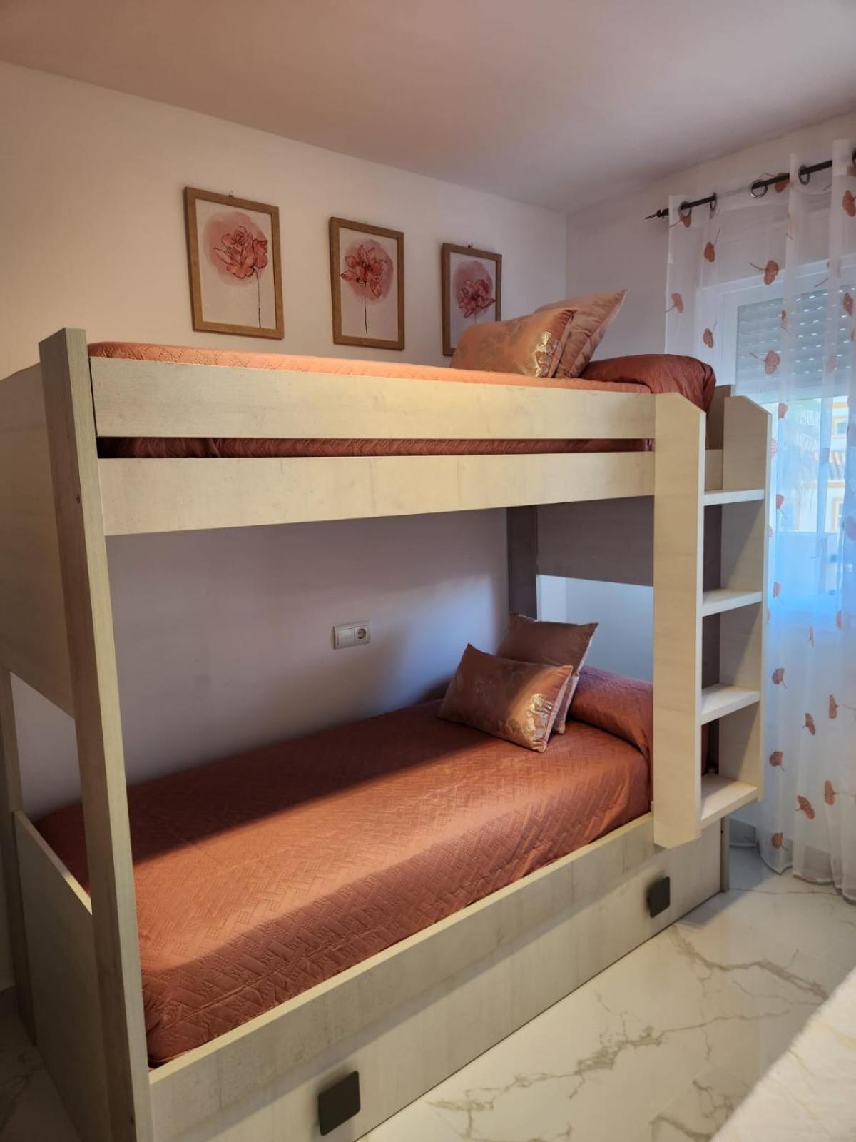 Atico Duplex Espectacular Marmolado Con Piscina Privada! Apartment Vera Luaran gambar